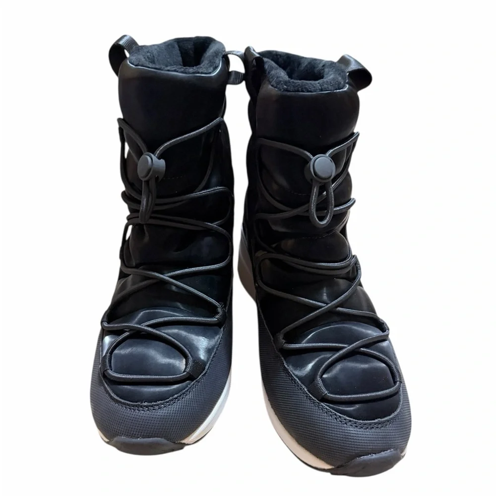 🌼🌟NWOT DKNY Women's Black and White Winter Boots - Picture 4 of 12